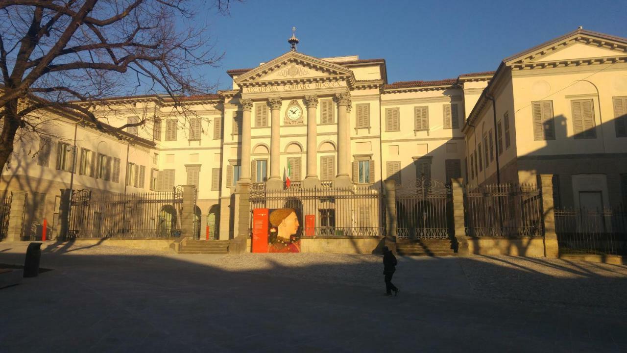 Accademia Deluxe Appartement Bergamo Buitenkant foto
