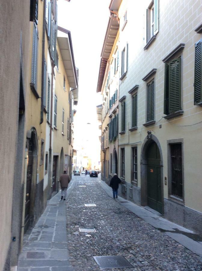 Accademia Deluxe Appartement Bergamo Buitenkant foto